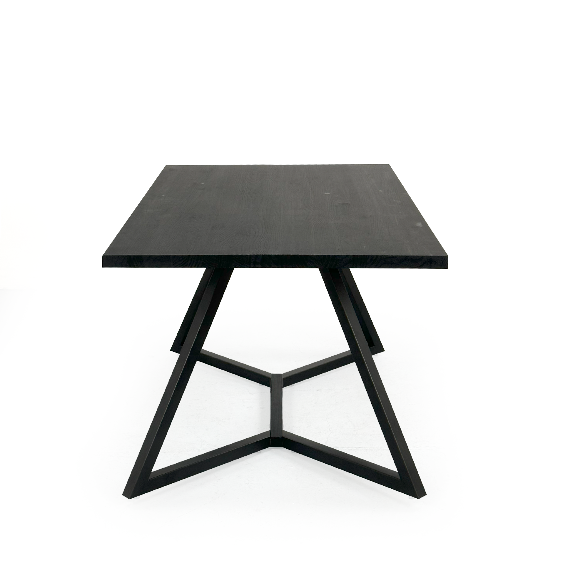 07 mesa de jantar de madeira macica nova ibr walnut grafite 75 altura x 160 largura x 90 comprimento