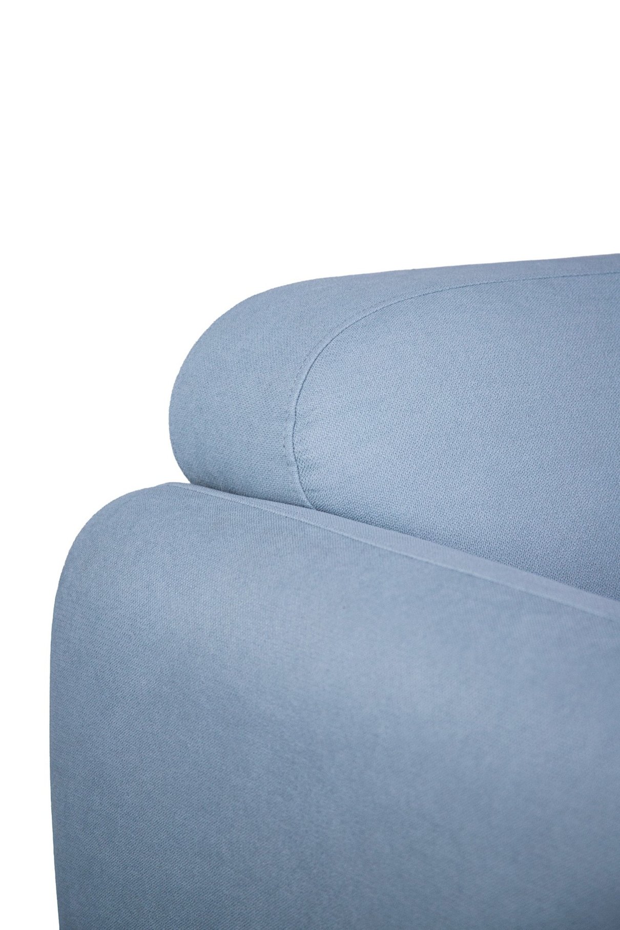 Sof&aacute; Albany nas cores Desert (boucl&eacute;) e Pacific (chenille)