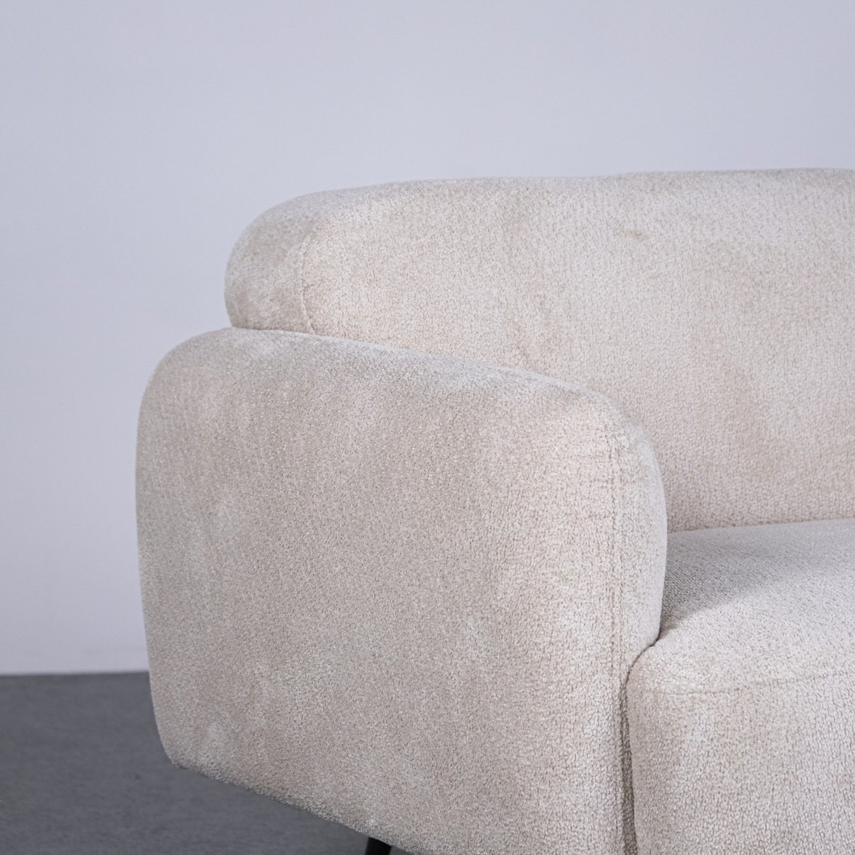 Poltrona Albany nas cores Desert e Pacific