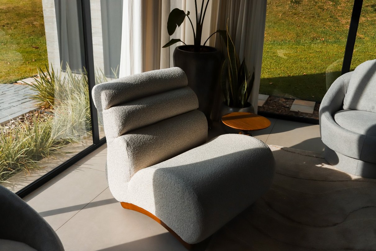 Detalhe da poltrona Sterling